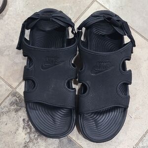 Nike Black Open-Toe Sandals